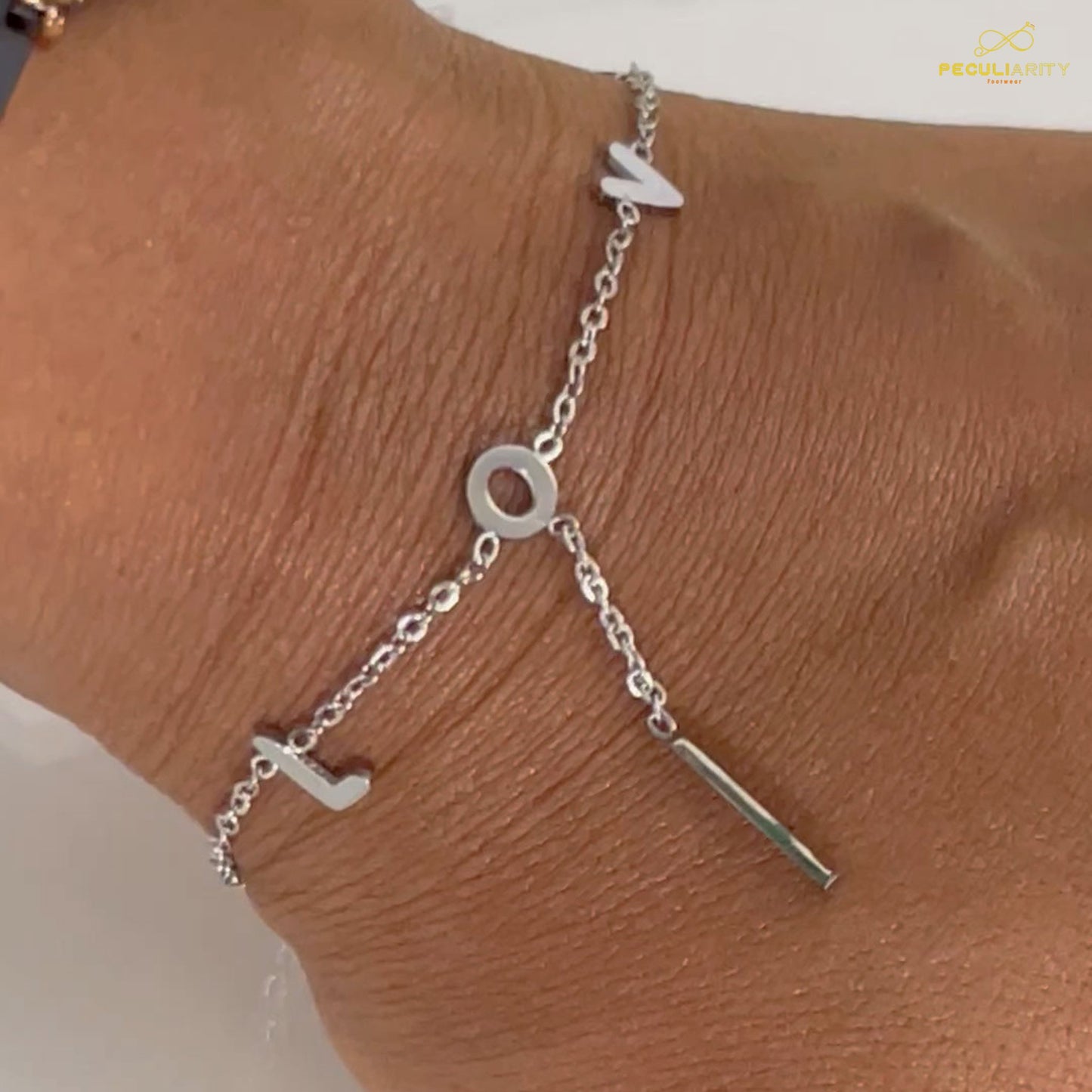 minimalist silver jewelry